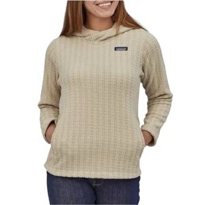 NEW Women’s Patagonia Cream Cable Capra Hoody